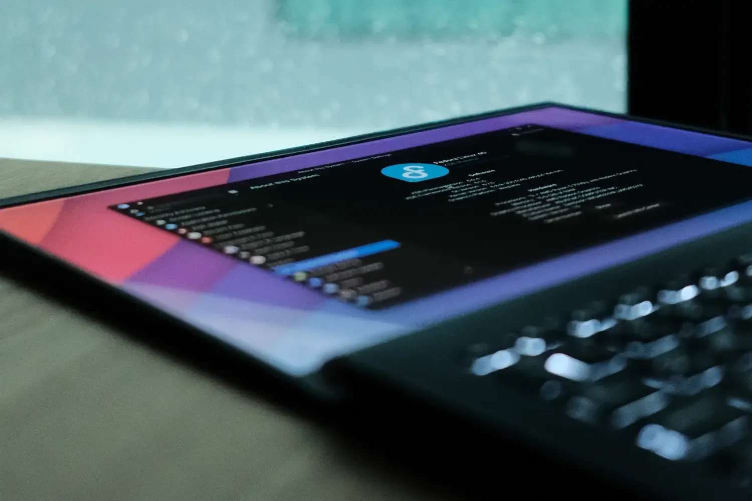 Fedora 40 on Asus Zenbook: A First Impression